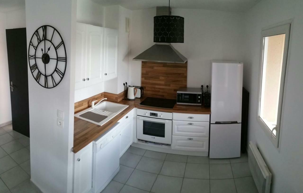 Ferienwohnung Apt 50M2 Avec Balcon Tout Equipe Proche D'Avignon Pernes-les-Fontaines Exterior foto